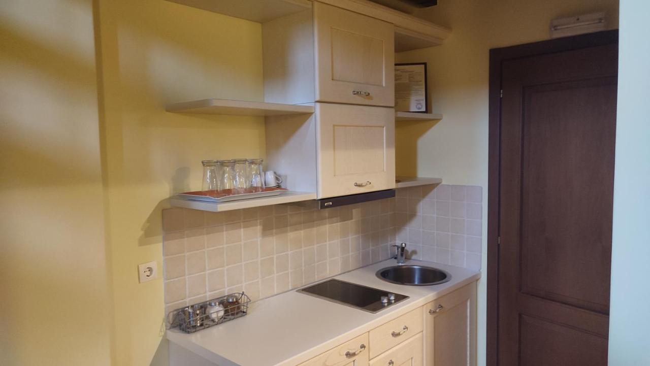 Guesthouse Michobeis Kamarína Exteriér fotografie